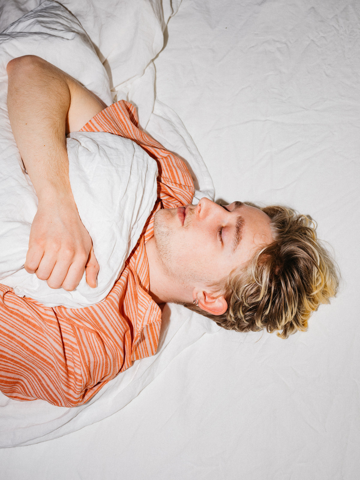 Fir slot-together bed